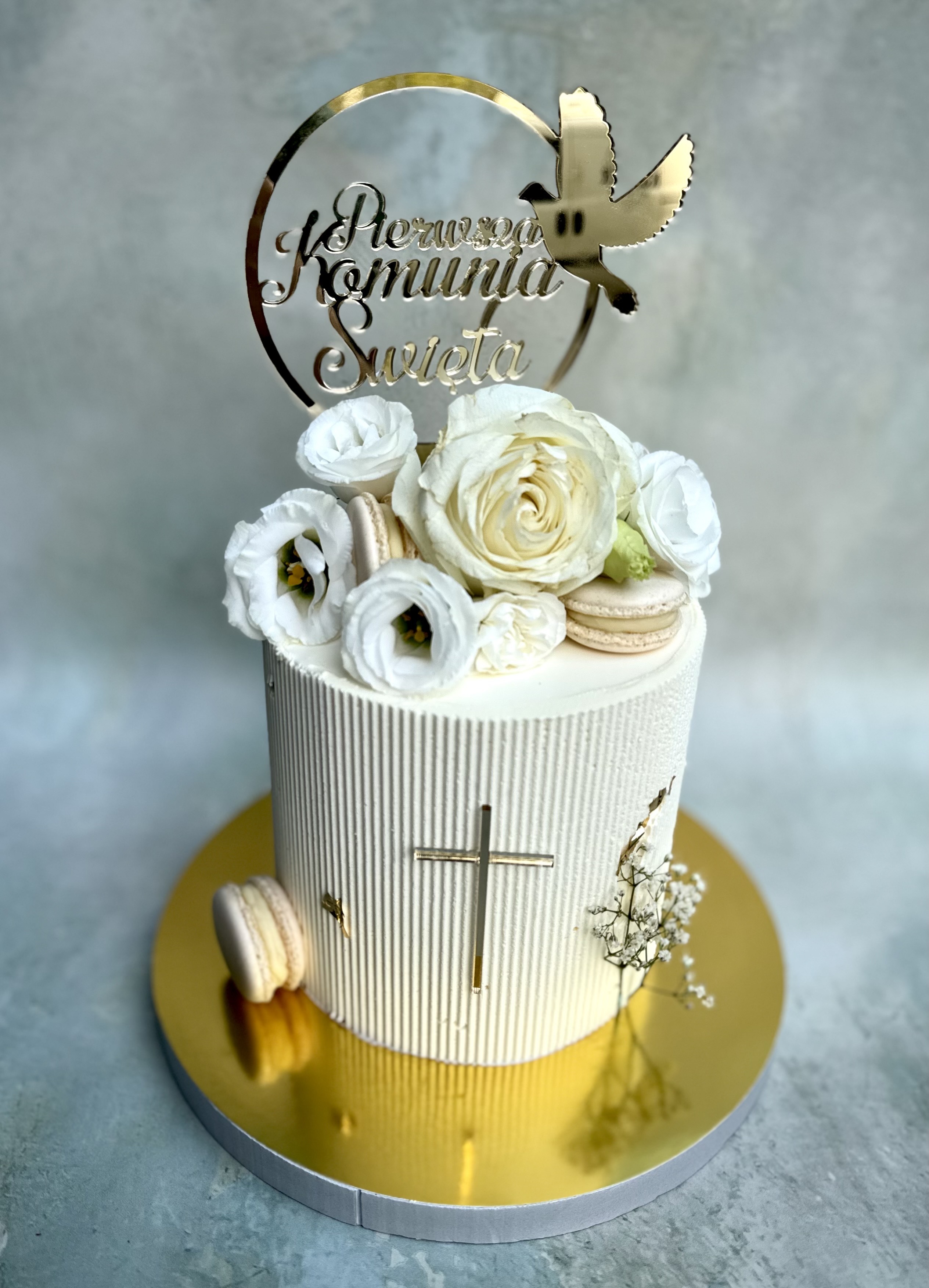 Nowoczesne torty komunijne